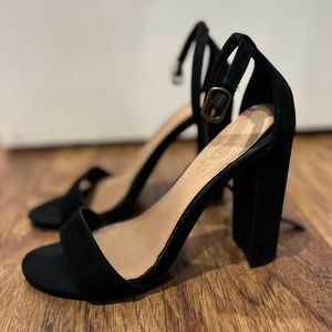 Black simple classy thick heels